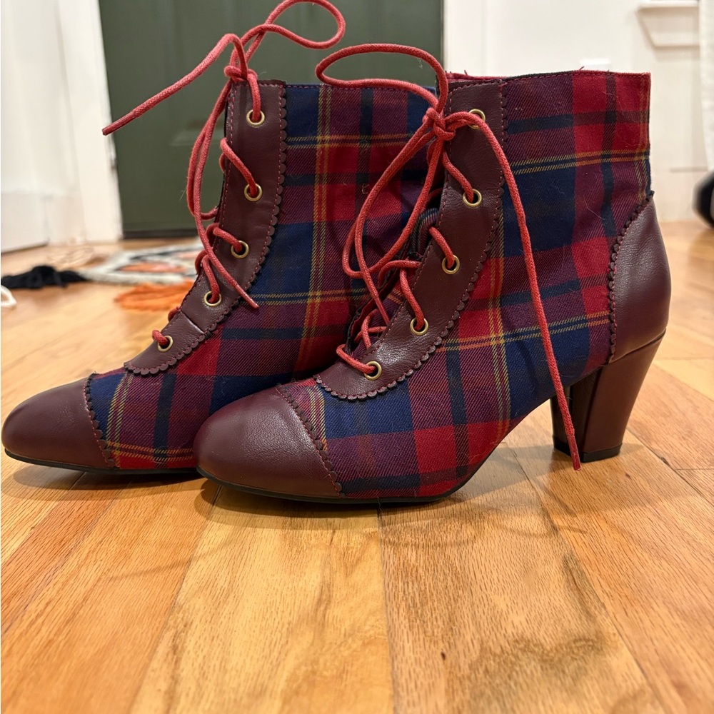 Lulu Hun x Collectif Plaid Cranberry Crush Boots - US 9 (Fits like 8)